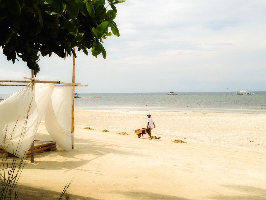 Ananyana Leisure Beach Resort Panglao Bagian luar foto